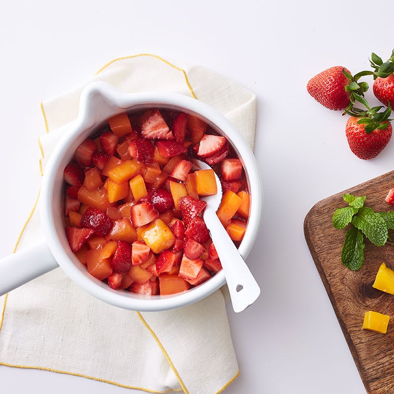 Photo of Quick strawberry-mango jam with mint by WW