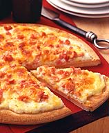 Photo of Scrambled eggs and cheese pizza by WW