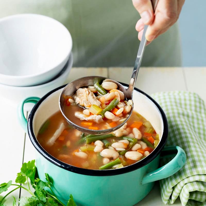 Photo of Chicken minestrone with bread rolls by WW