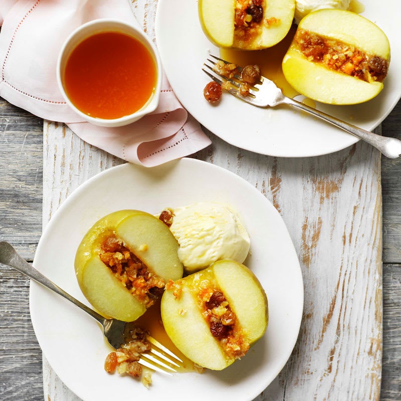 Photo of Baked stuffed apples with ice cream by WW