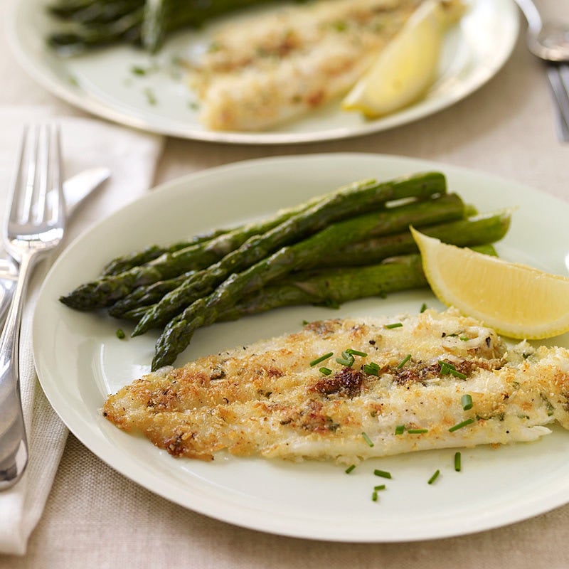 Photo of Toaster oven-baked sole with asparagus by WW