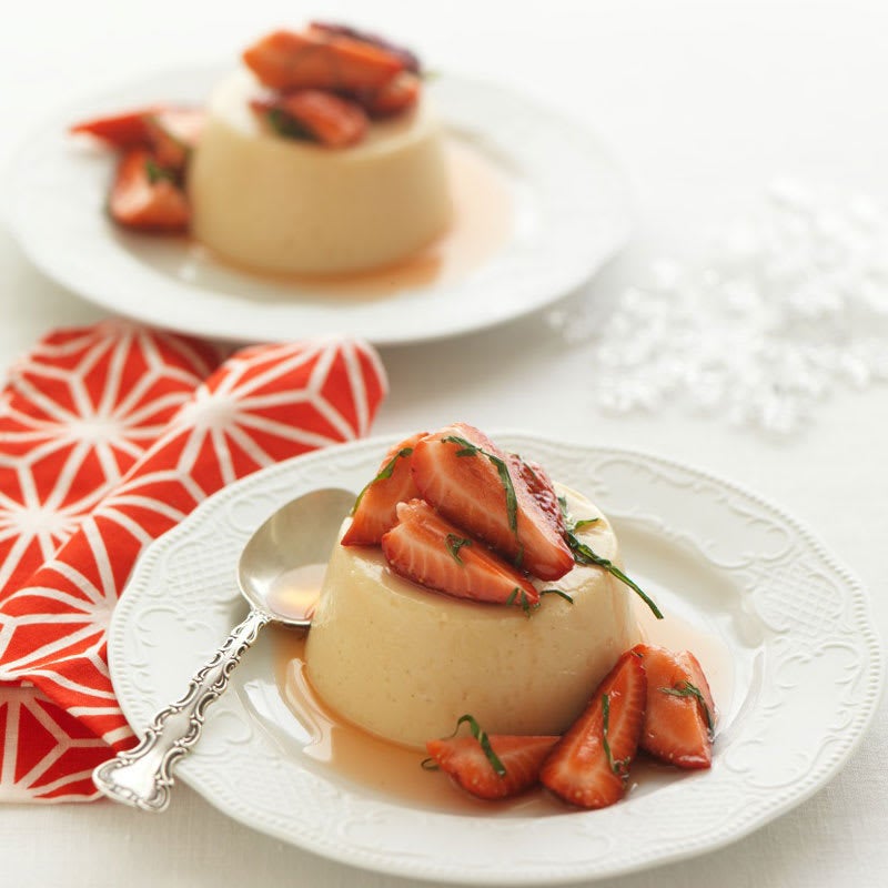 Photo of Caramel panna cotta with balsamic strawberries by WW