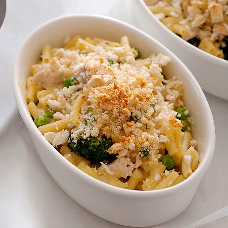 Photo of Chicken mac and cheese bake by WW