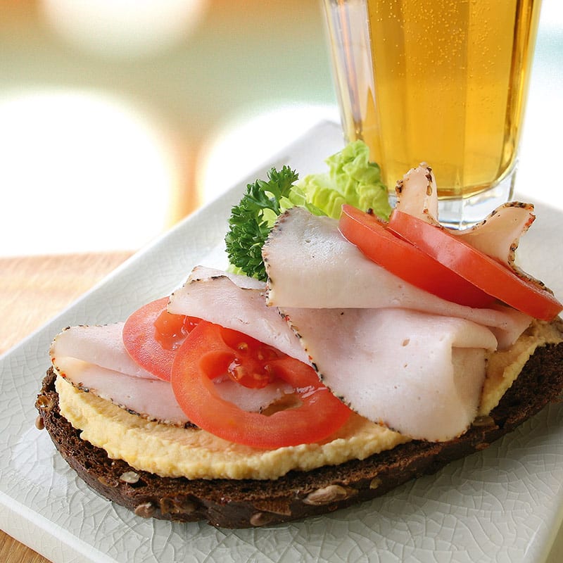 Foto av Smörgås med hummus och rökt kalkon från WW ViktVäktarna