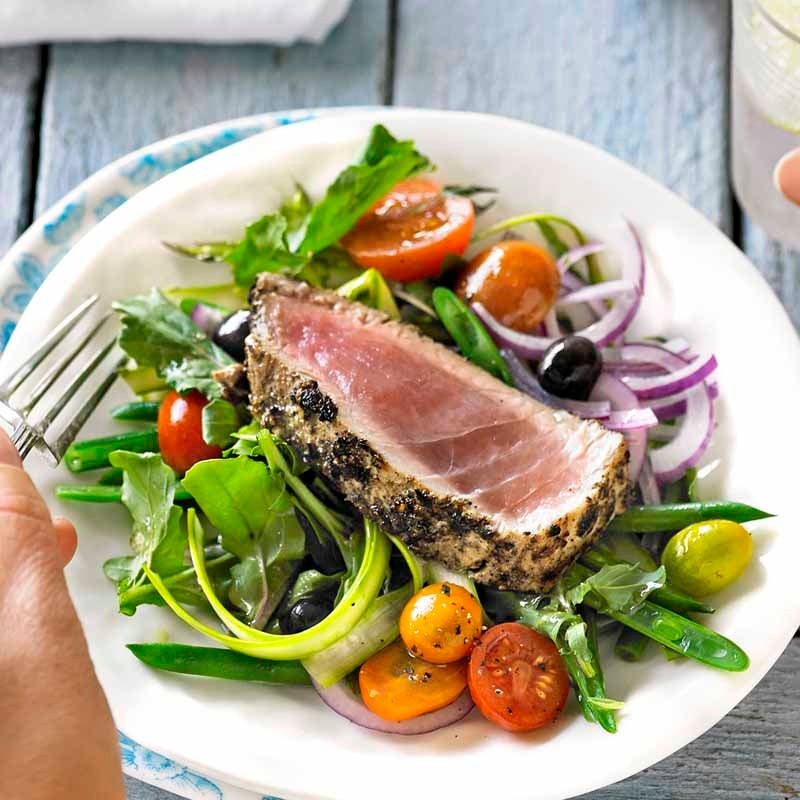 Photo of Seared tuna with bean and rocket salad by WW