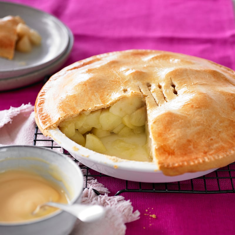 Photo of Old-fashioned apple pie by WW