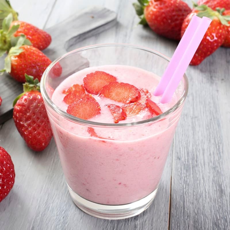 Photo of Summer strawberry smoothie by WW