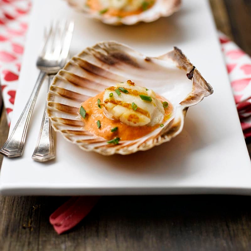 Photo of Scallops with grilled red pepper sauce by WW