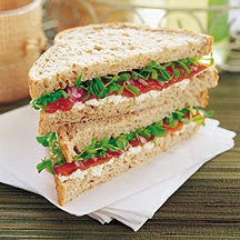 Foto van Sandwich met gerookte zalm en rucola door WW