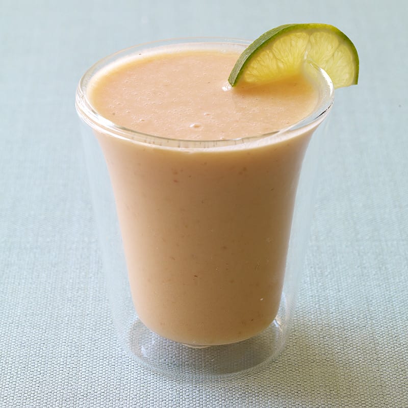 Photo of Ginger-peach smoothie by WW