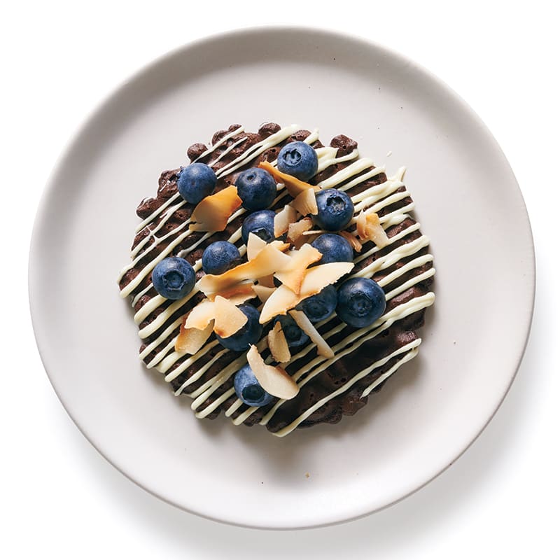 Photo of White chocolate-blueberry pizzelle tart by WW