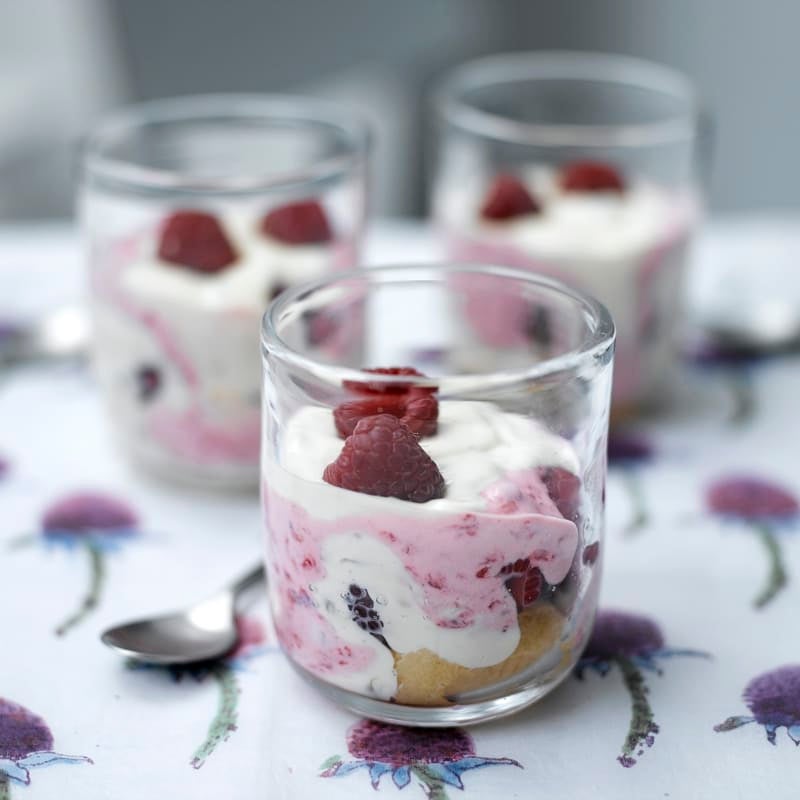 Foto van Laagjesdessert van yoghurt met fruit door WW