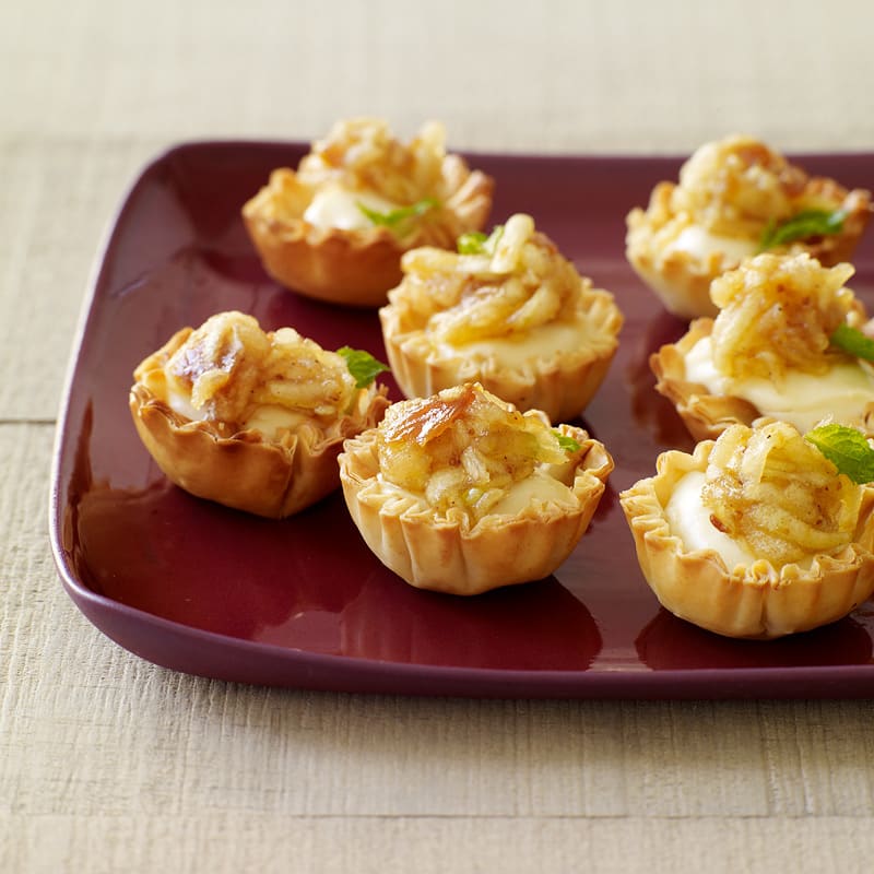 Photo of Goat cheese tartlets with spiced apple-fig compote by WW