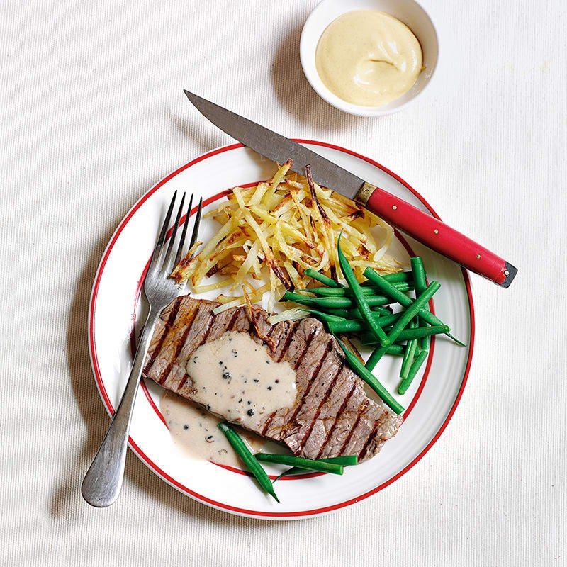 Photo of Steak with peppercorn sauce & straw fries by WW