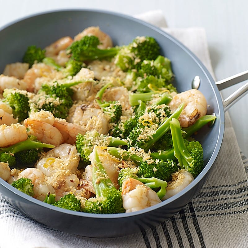 Photo of Garlicky shrimp with broccoli and toasted breadcrumbs by WW