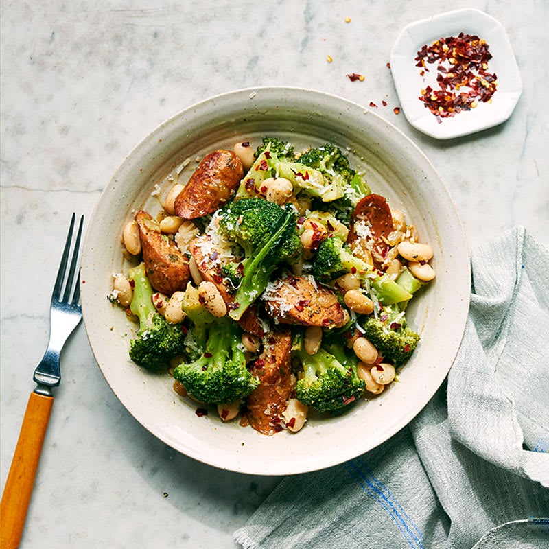 Photo of Italian sausage with broccoli and white beans by WW