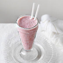 Photo de Milkshake vanillé aux fraises et aux amandes prise par WW