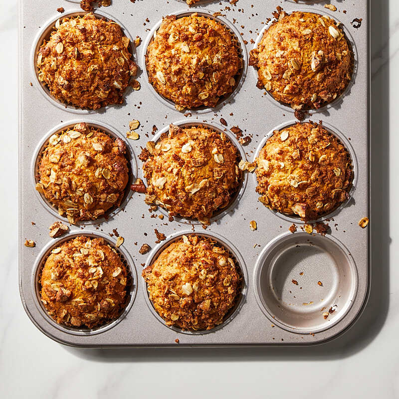 Sweet potato muffins with pecan streusel