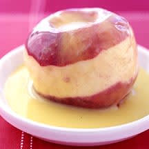 Photo of Spiced baked apples with vanilla sauce by WW