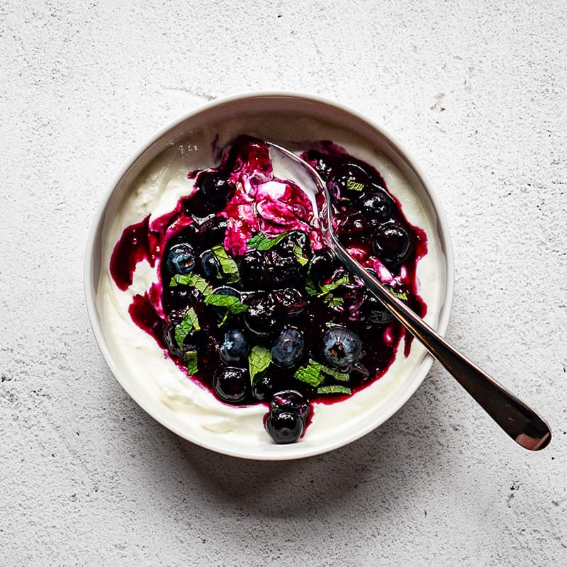 Photo of Yogurt bowl with blueberry compote by WW