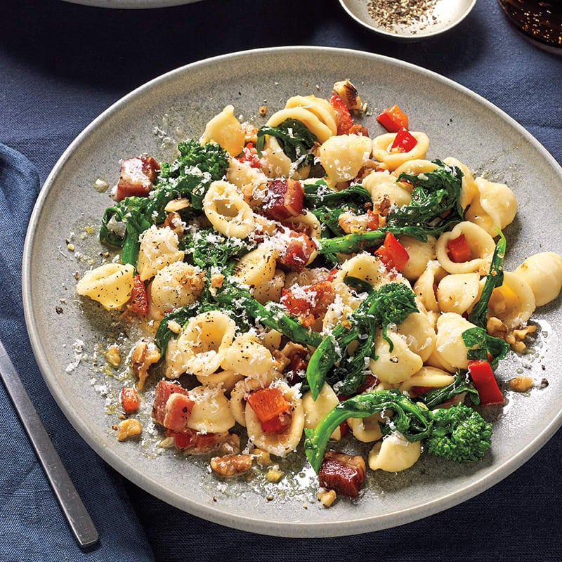 Photo of Pasta with broccoli rabe, walnuts, and Parmesan by WW