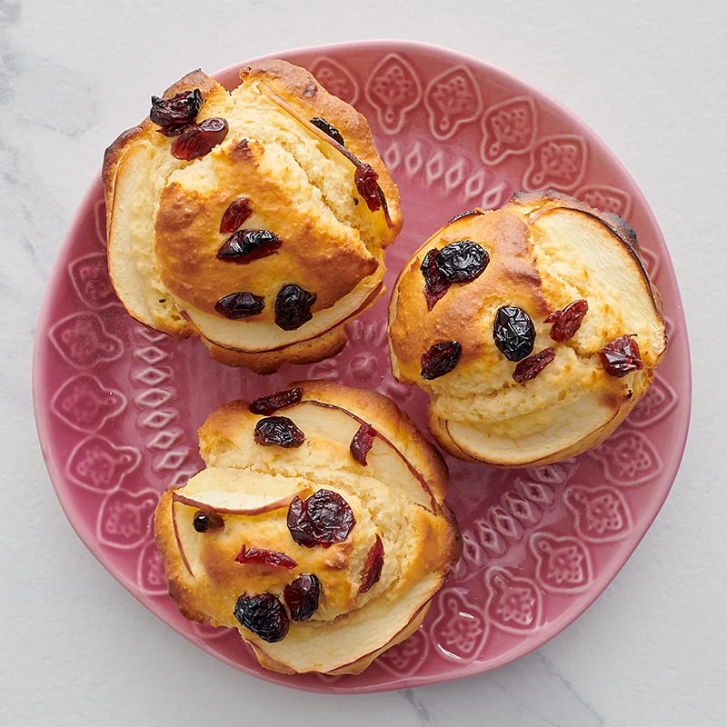 Photo of Apple-cranberry muffins by WW