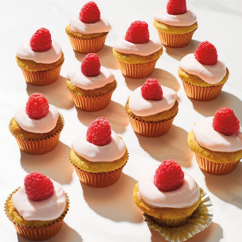Mini Raspberry Lemonade Cupcakes