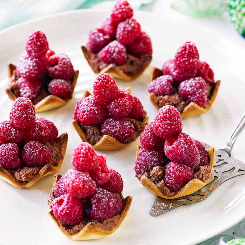 Photo of Chocolate mousse and raspberry christmas tree tarts by WW
