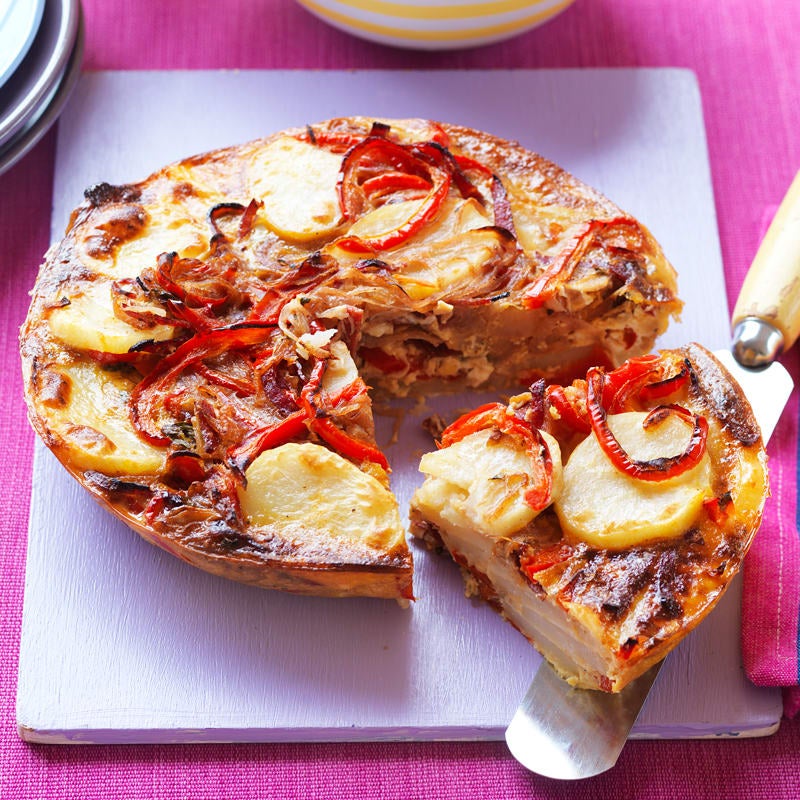 Photo of Caramelised onion, salami and capsicum tortilla by WW