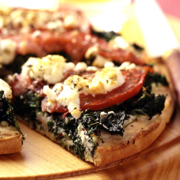 Photo of Spinach, Tomato and Feta Pizza by WW