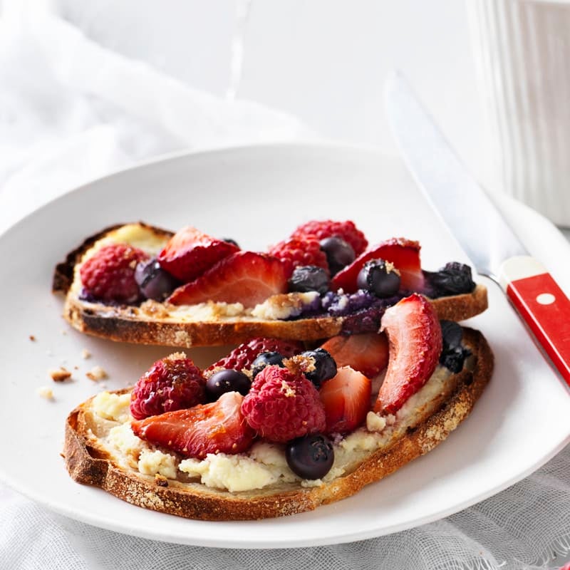 Photo of Grilled berries on toast by WW