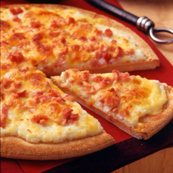 Photo of Scrambled Eggs  and Cheese Pizza by WW