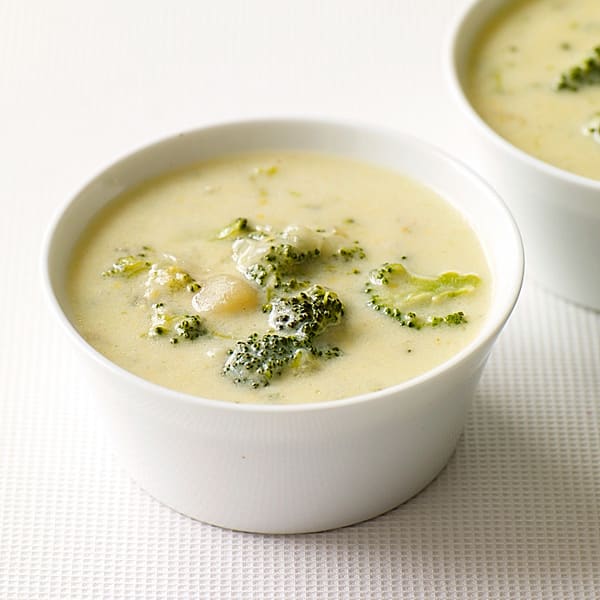 Photo of Super-easy cream of broccoli soup by WW