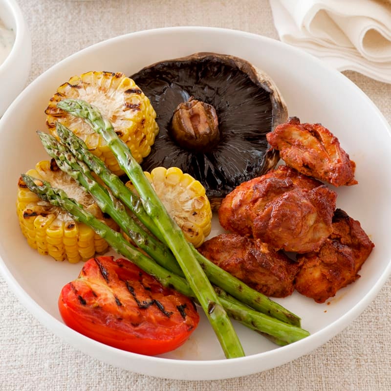 Photo of Tandoori chicken and grilled vegetables by WW