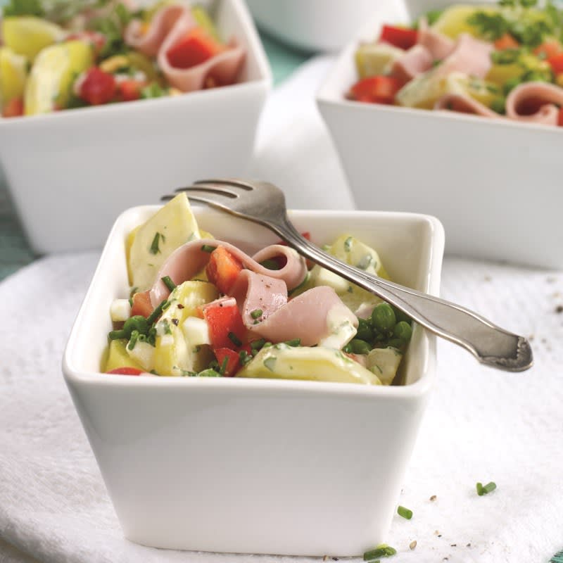 Foto van Aardappelsalade met ham en kruidendressing door WW