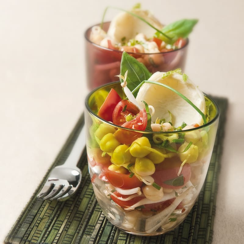 Photo de/du Salade de pois chiches, artichaut et tomates par WW