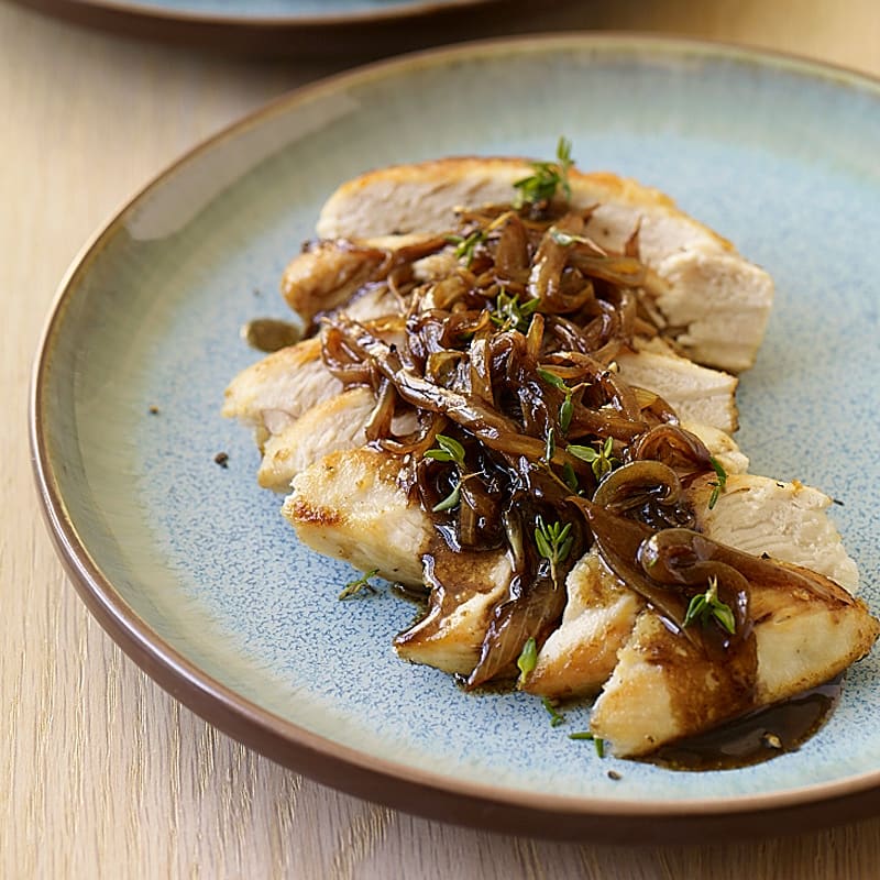 Photo of Chicken with balsamic vinegar, sweet onions and thyme by WW