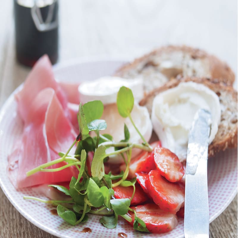 Photo of Goat’s cheese, Parma ham & strawberry salad by WW