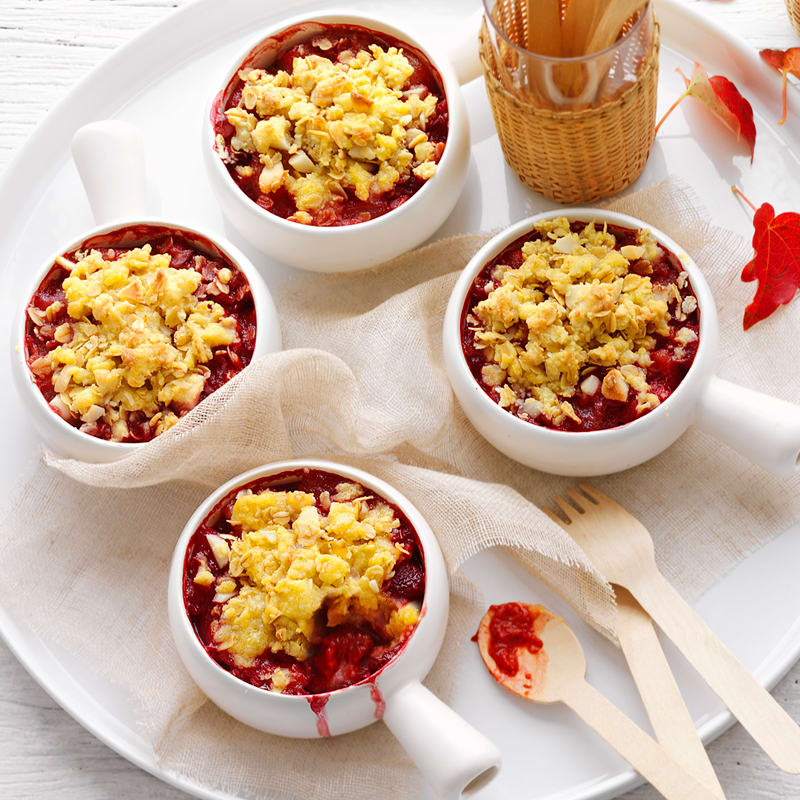 Photo of Raspberry and pear macadamia crumble by WW