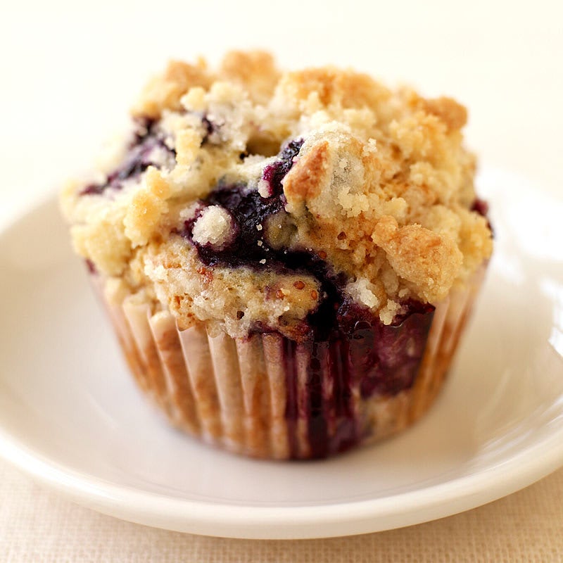 Photo of Blueberry streusel muffins by WW
