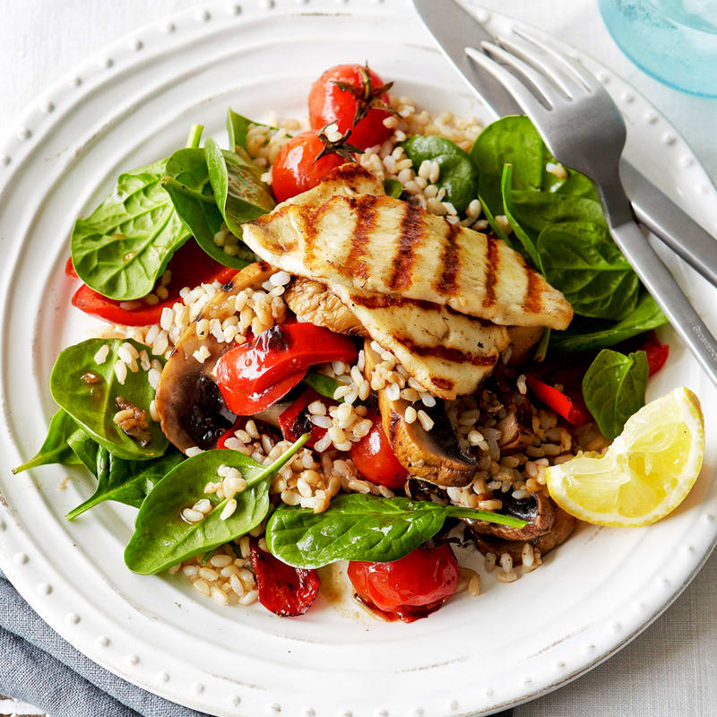 Photo of Haloumi, brown rice and spinach salad by WW