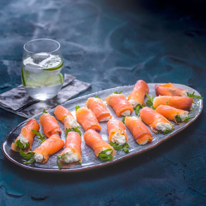 Photo of Smoked salmon, cottage cheese and rocket rolls by WW