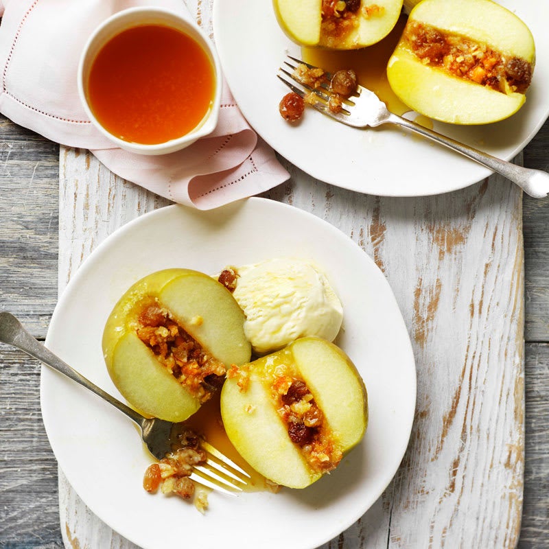 Photo of Slow-cooked apples with sultana and honey by WW