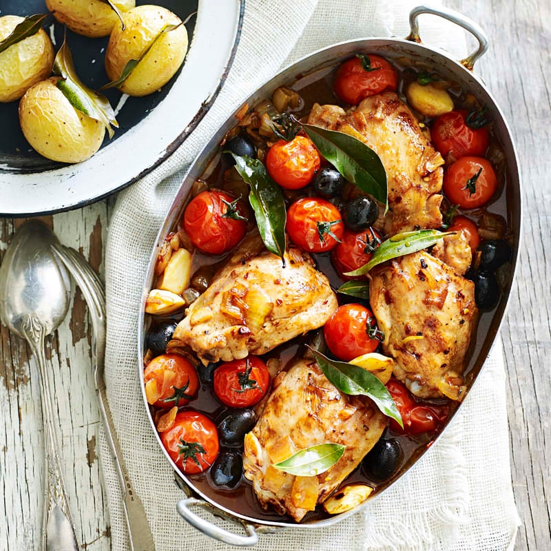 Photo of Spanish chicken with garlic and bay leaves by WW