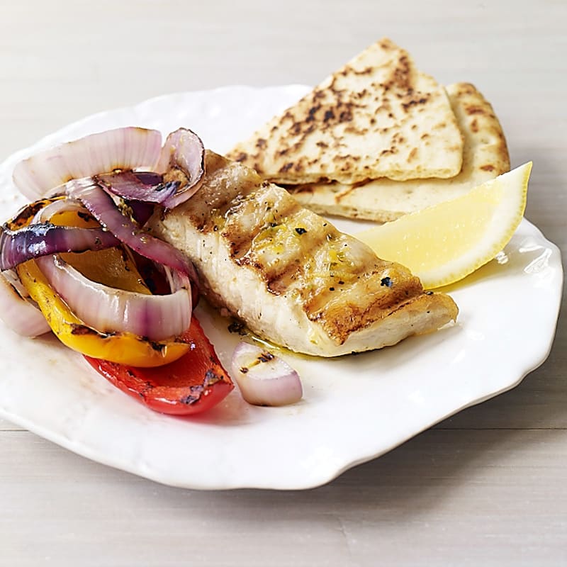 Photo of Halibut, peppers, and onions with lemon and oregano by WW