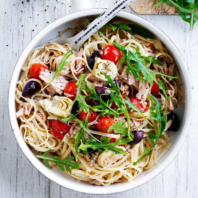 Photo of Linguine with tuna, tomatoes and chilli by WW