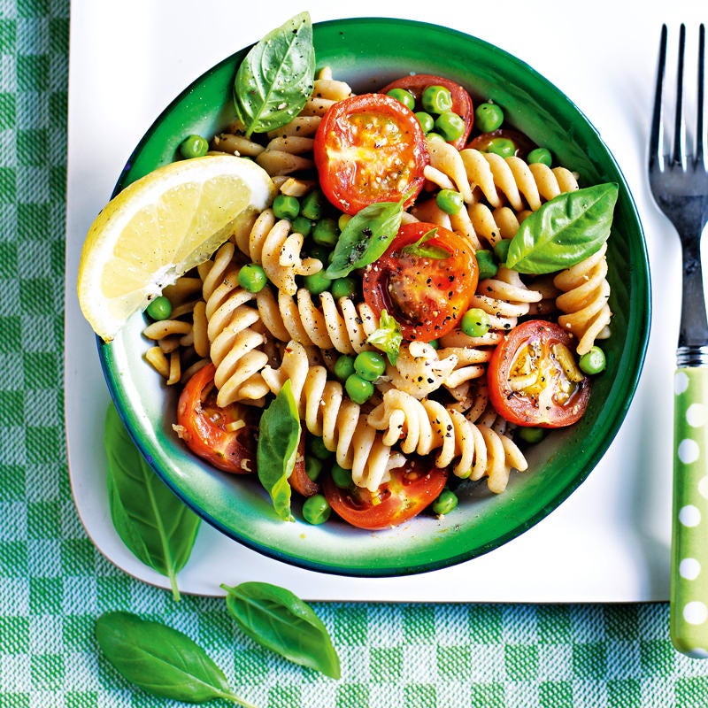 Photo of Pasta salad with peas & garlicky tomatoes by WW