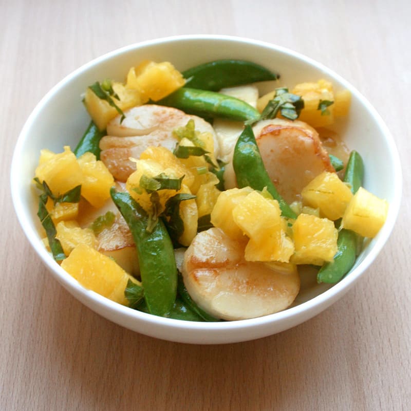 Photo of Stir-fried scallops and sugar snaps with pineapple salsa by WW