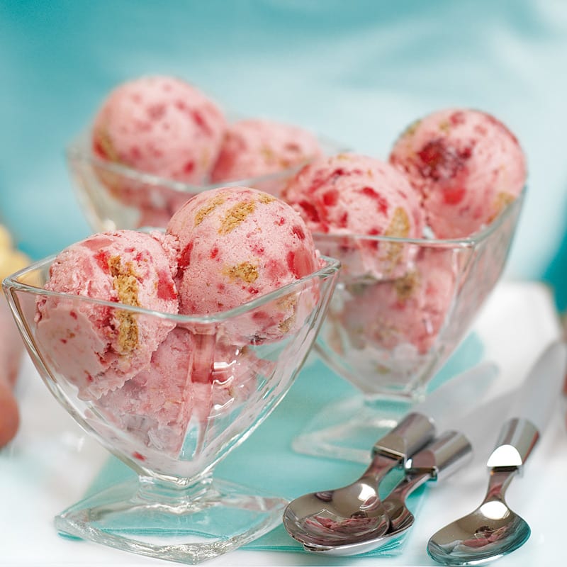 Photo of Strawberry cheesecake ice cream by WW
