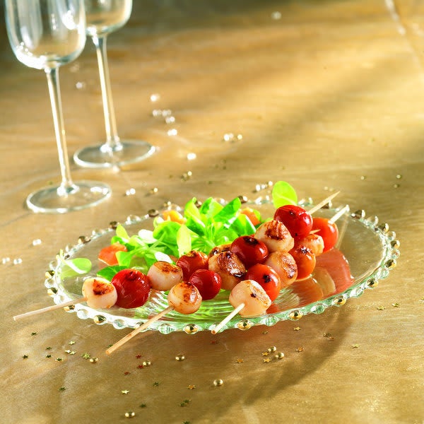 Photo de/du Brochettes de noix de saint-jacques et billes de tomates cerise par WW
